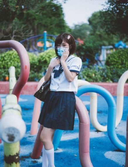 一个人免费观看www视频二_无广告免费播放高清电影